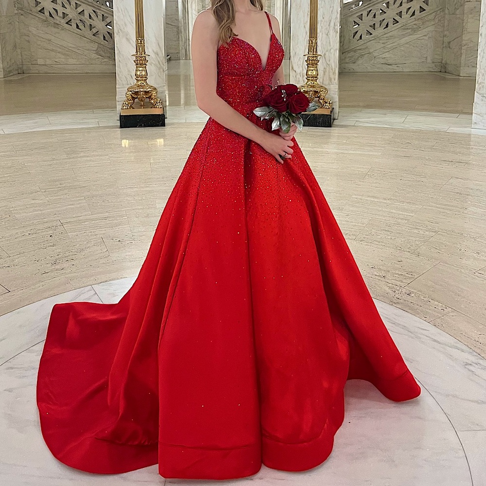 Red Sherri Hill Prom Dress/ Gown